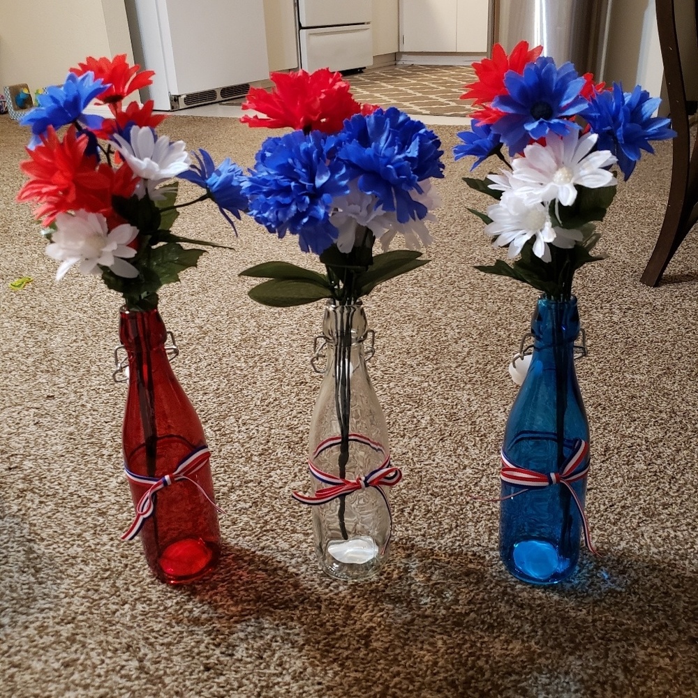 Red, White & Blue table decorations